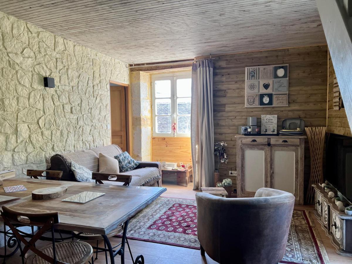 Domaine le Manoir, gîtes de charme et de caractère avec piscines privatisées Fossemagne Exterior foto