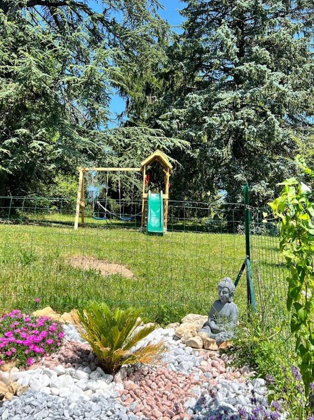 Domaine le Manoir, gîtes de charme et de caractère avec piscines privatisées Fossemagne Exterior foto